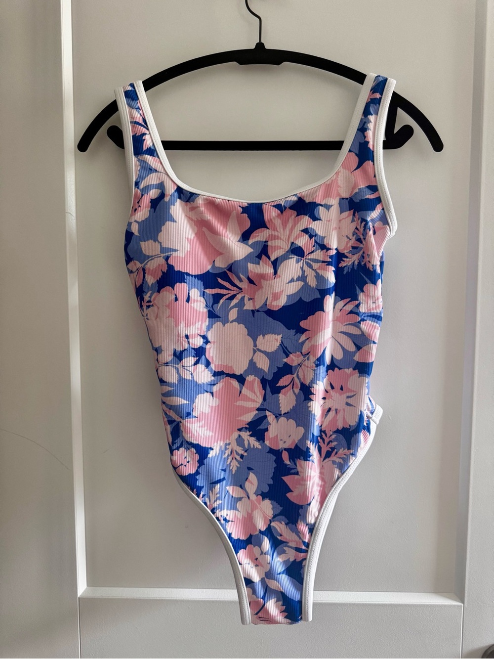 LainSnow Ocean Isle One-Piece Swimsuit in Blue and Pink size Small